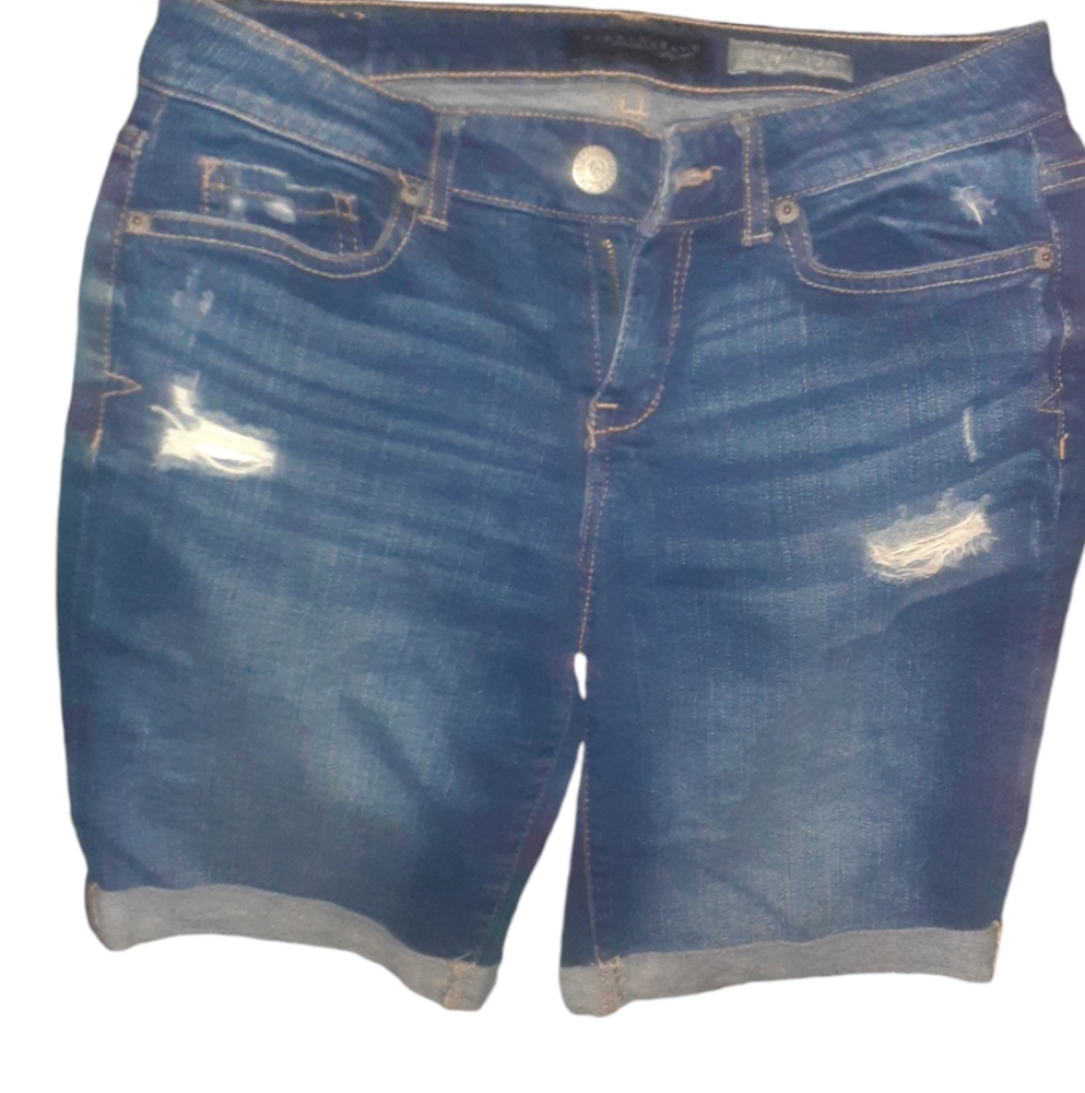 Womens size 2 Aeropostale jean shorts
